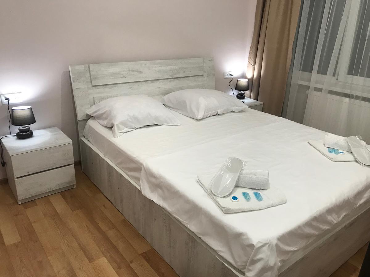 Hotel Caucasus Tbilisi Bagian luar foto
