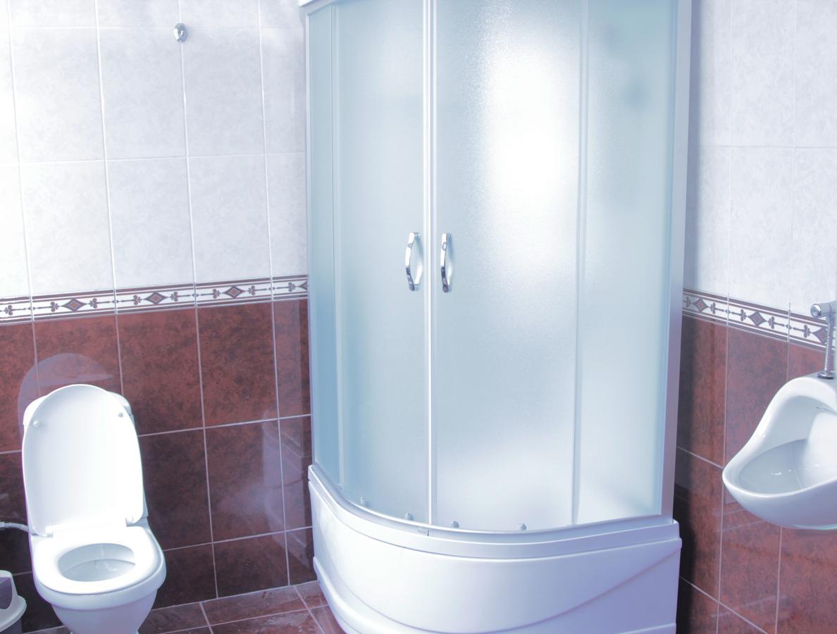 Hotel Caucasus Tbilisi Bagian luar foto